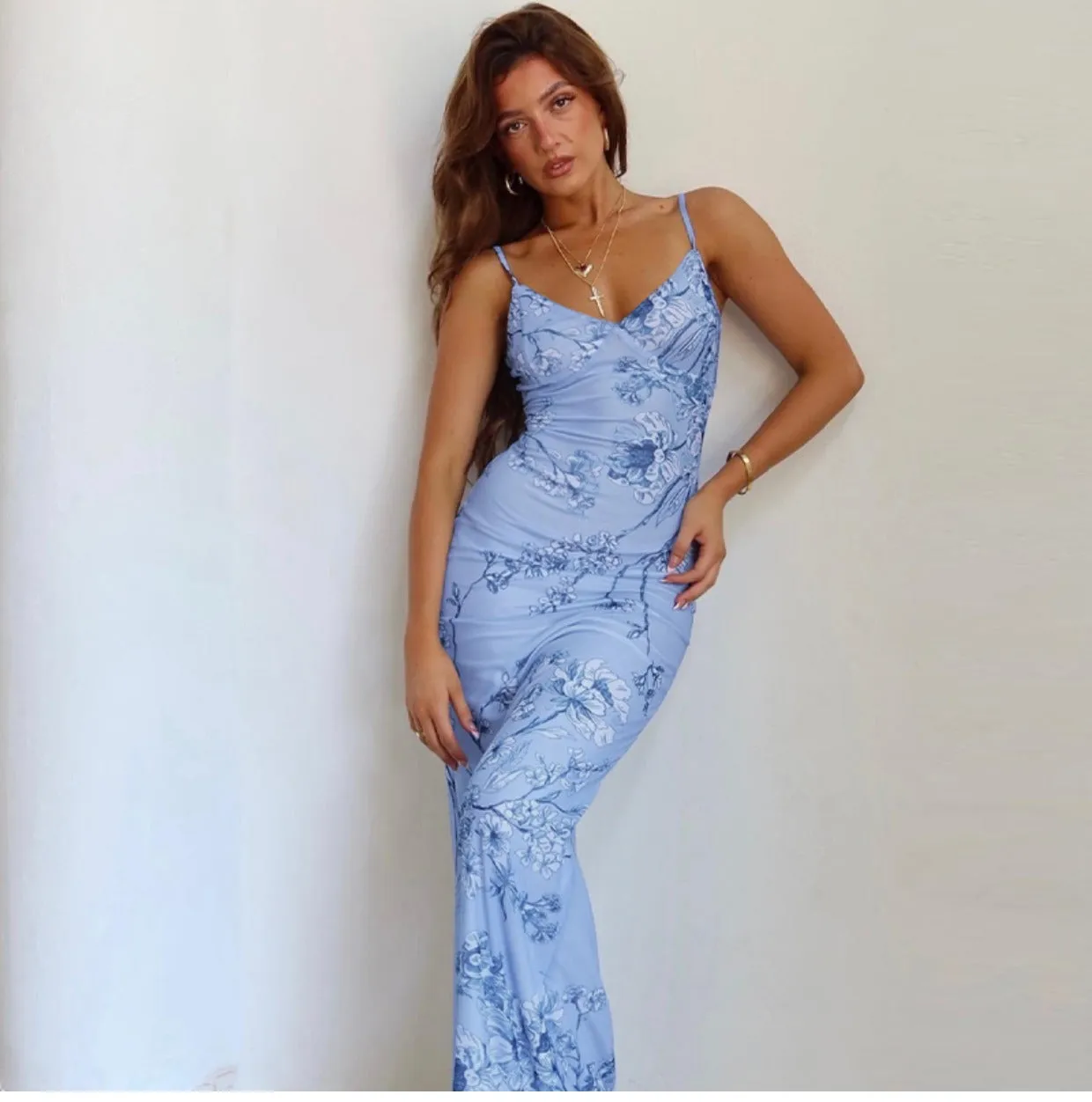 Amozae-Christmas Outfits New Year's Eve Dress Night Out Club Dresses cute winter outfits Saniya Floral Maxi Slip Dress