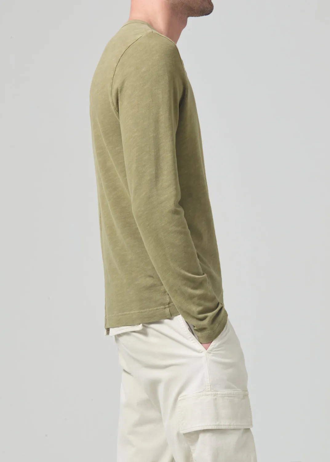 Classic Henley in Canape