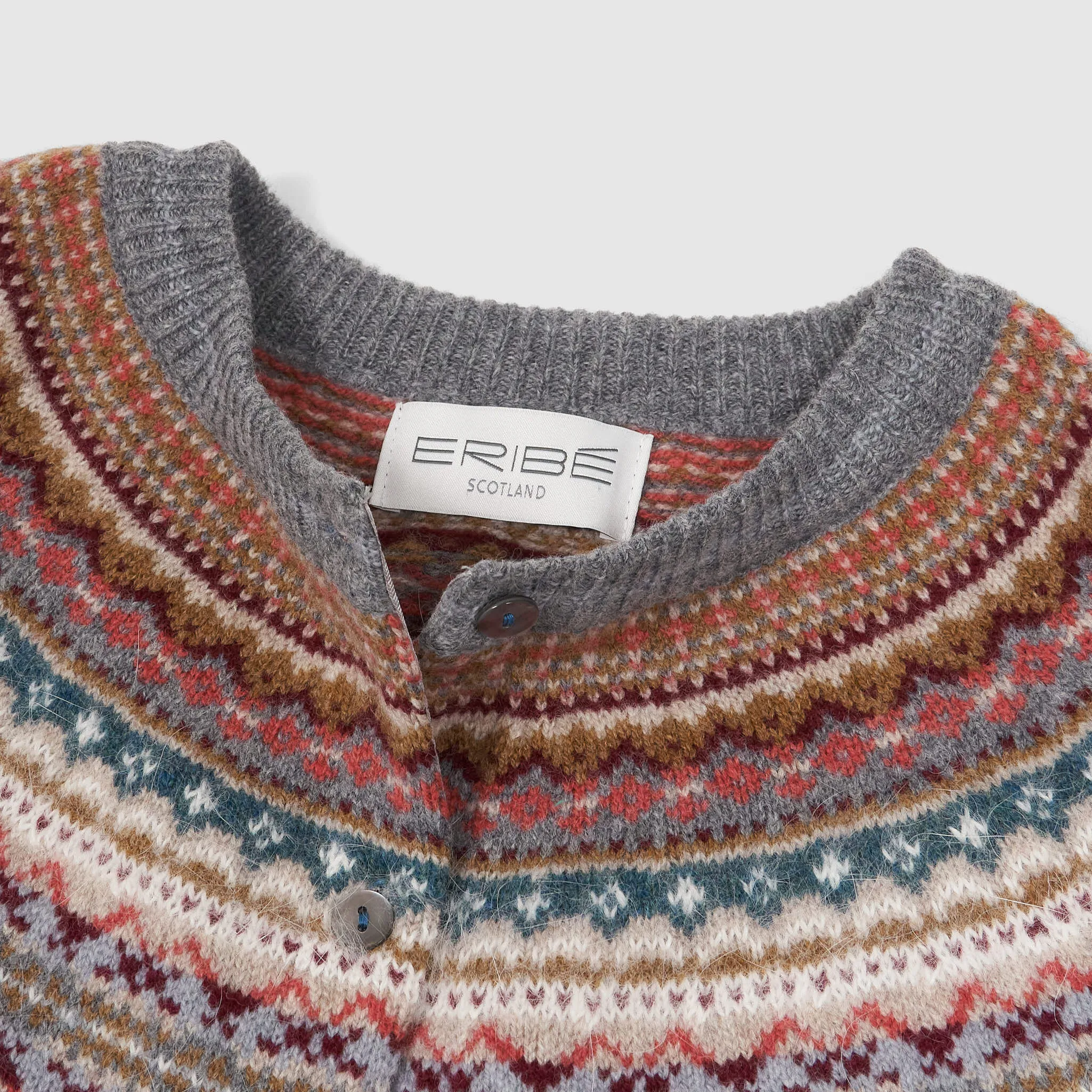 Eribé Ladies Knitted Wool Cardigan