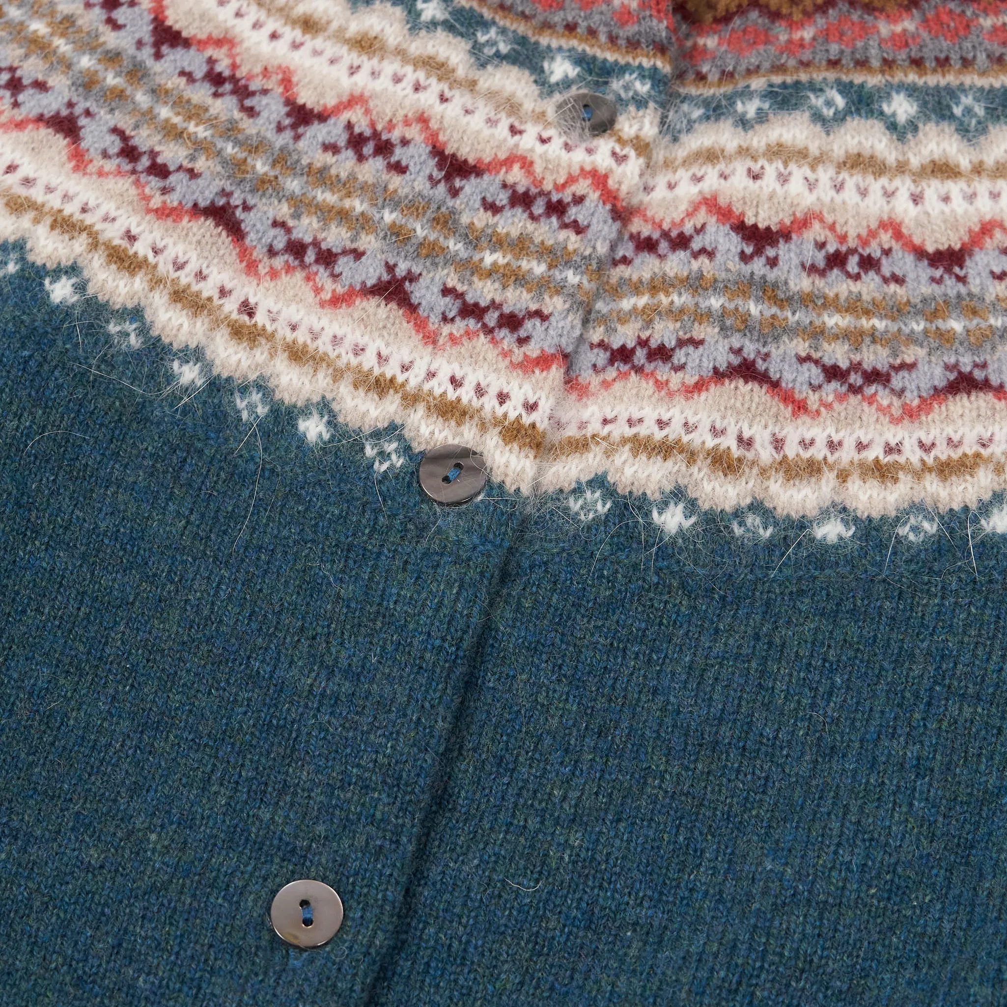 Eribé Ladies Knitted Wool Cardigan