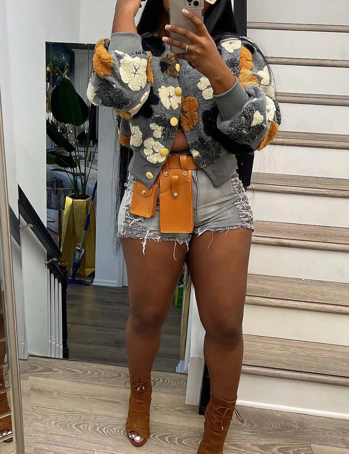 Flygo Women's Cropped Floral Print Bomber Jacket Warm Fleece Varsity Jacket Casual Button Down Puff Sleeve Coat Outerwear