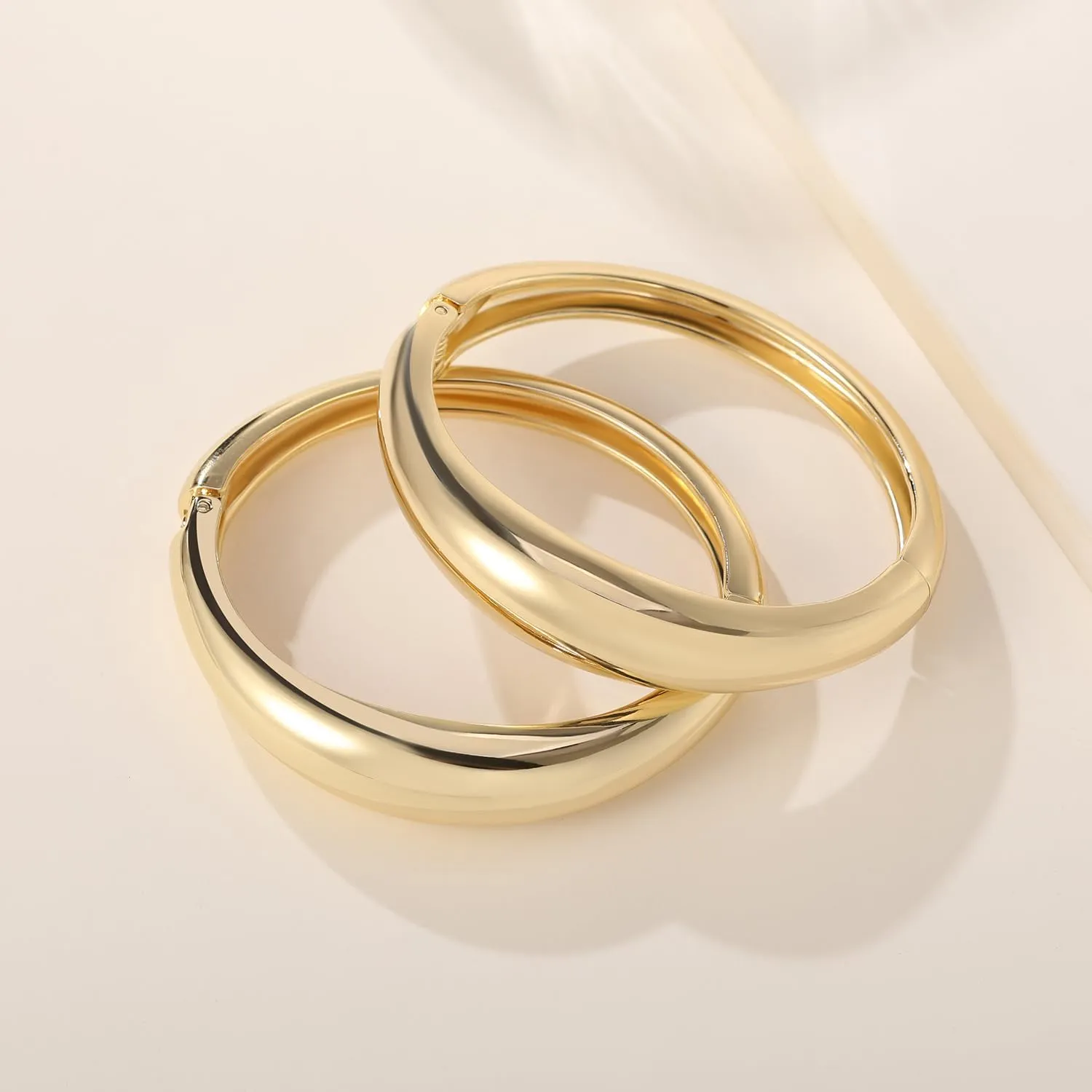 Gold Bangles Bracelets for Women Chunky Gold Cuff Bracelet Set 2PCS Trendy Bracelet for Women Irregular Cuff Hinged Wide 14K Gold Plated Bracelet