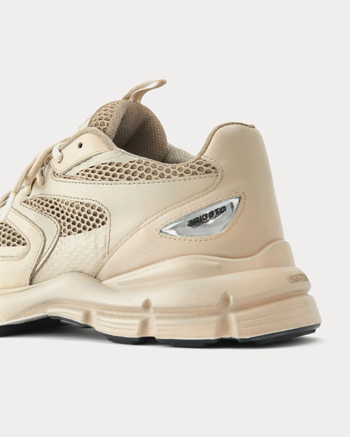 Marathon Runner Ombre Feather Grey / Pale Yellow Low Top Sneakers